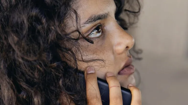 Best Shampoo for Curly Hair in India: How to Choose (2026)