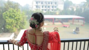 Saree Hairstyles: 11 Easy Looks for Diwali and Weddings