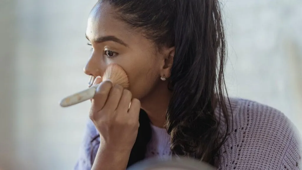 Lakmé vs Maybelline Foundation for Oily Skin: Which Suits You?